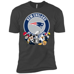Nfl – New England Patriots Super Bowl 2019 Mickey Mouse Minnie Mouse Donald Duck Daisy Duck Football Men Short Sleeve T-Shirt Men Short Sleeve T-Shirt - parenttees