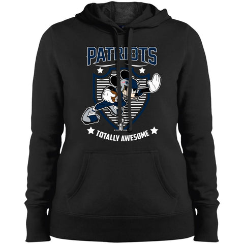 Nfl – New England Patriots Totally Awesome Mickey Mouse Super Bowl 2019 Football Women Hooded Sweatshirt Black / X-Small Women Hooded Sweatshirt - parenttees