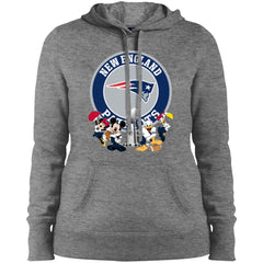 Nfl – New England Patriots Super Bowl 2019 Mickey Mouse Minnie Mouse Donald Duck Daisy Duck Football Women Hooded Sweatshirt Women Hooded Sweatshirt - parenttees