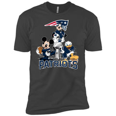 Nfl - New England Patriots Donald Duck Goofy Mickey Mouse Super Bowl 2019 Football Men Short Sleeve T-Shirt Men Short Sleeve T-Shirt - parenttees