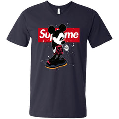 Supreme Mickey Babe Cute Love T-shirt Men V-Neck T-Shirt Men V-Neck T-Shirt - parenttees