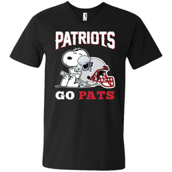 Go Pats - New England Patriots Super Bowl 2019 Snoopy Football Nfl Men V-Neck T-Shirt