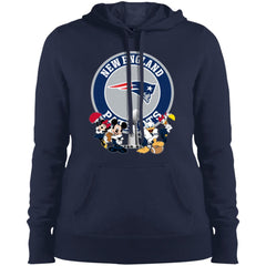 Nfl – New England Patriots Super Bowl 2019 Mickey Mouse Minnie Mouse Donald Duck Daisy Duck Football Women Hooded Sweatshirt Women Hooded Sweatshirt - parenttees