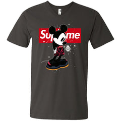 Supreme Mickey Babe Cute Love T-shirt Men V-Neck T-Shirt Men V-Neck T-Shirt - parenttees