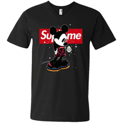 Supreme Mickey Babe Cute Love T-shirt Men V-Neck T-Shirt Men V-Neck T-Shirt - parenttees